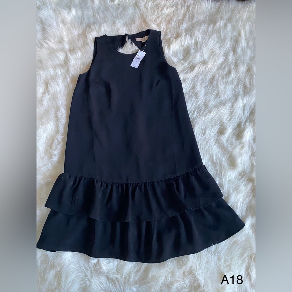 Beautiful Loft dress, excellent for any occasion. New with tags.
